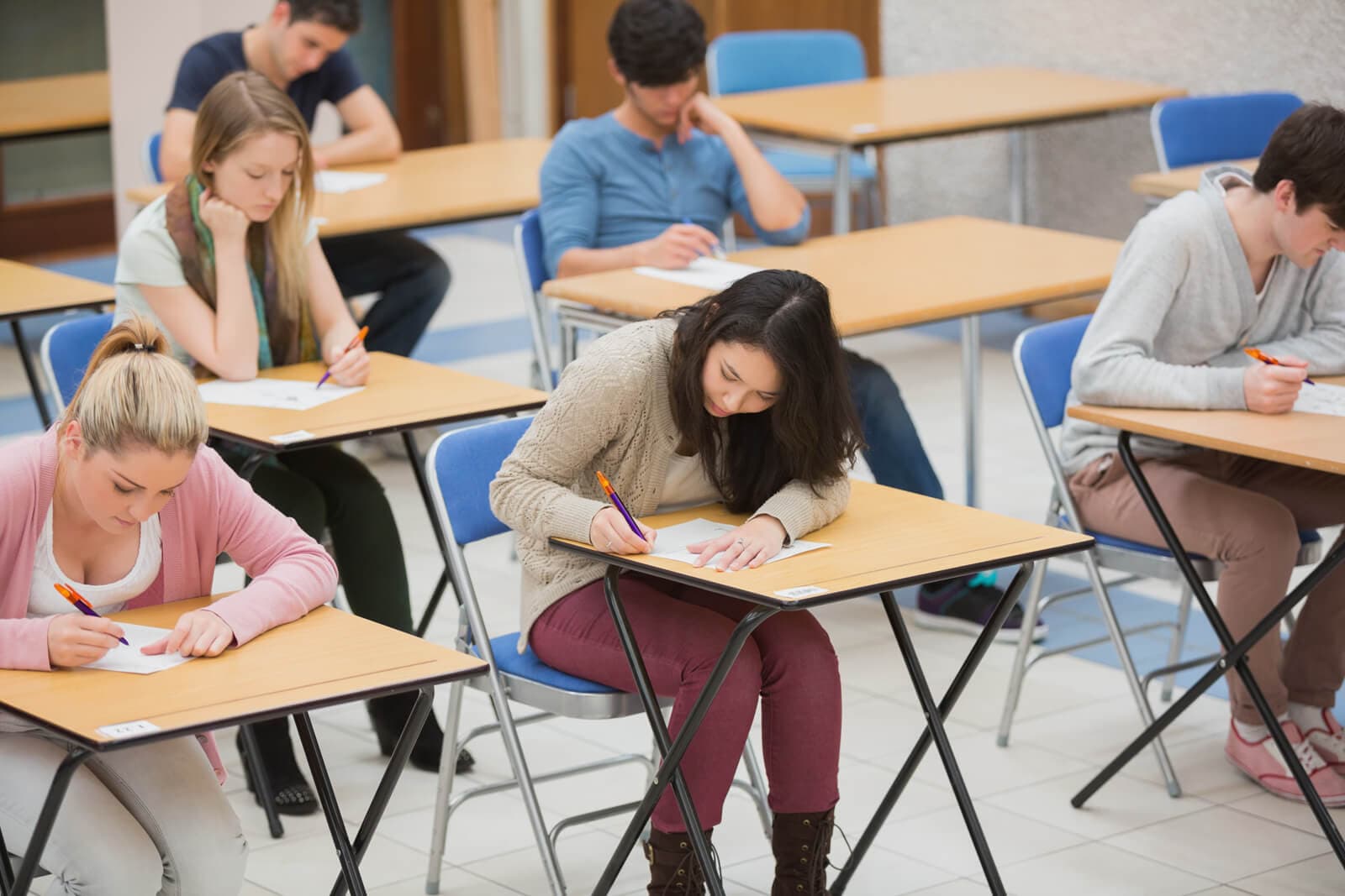 Academias en Santiago, refuerzo de todas las asignaturas de primaria